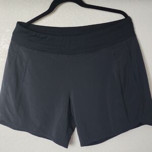 Title nine Black Athletic Shorts Moisture-Wicking Mid-Thigh
